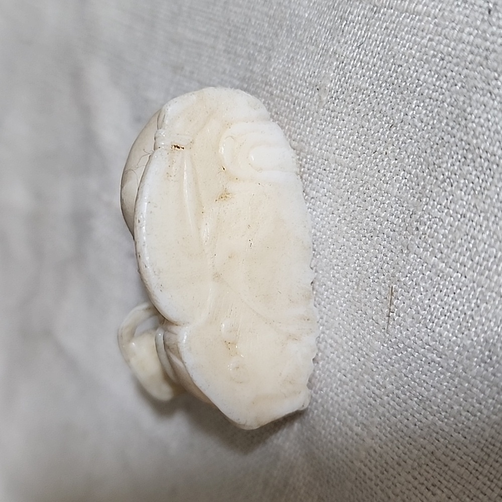 Vtg Jocar Netsuke Resin Art - Picture 4 of 5